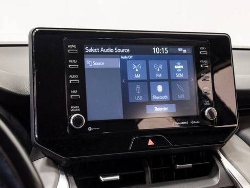 Used 2021 Toyota Venza XLE w/ Softex Package AWD/4WD image 17