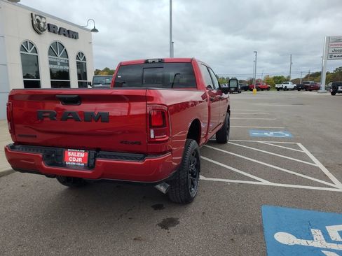 New 2026 RAM 2500 Big Horn AWD/4WD image 8