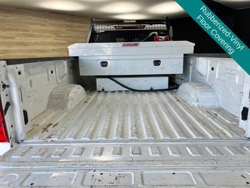 Used 2025 Chevrolet Silverado 2500 W/T w/ WT/CX Safety Package AWD/4WD image 21