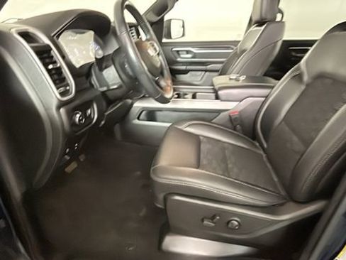 Used 2022 RAM 1500 Big Horn AWD/4WD image 12