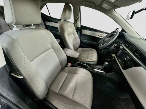Used 2015 Toyota Corolla LE FWD image 29