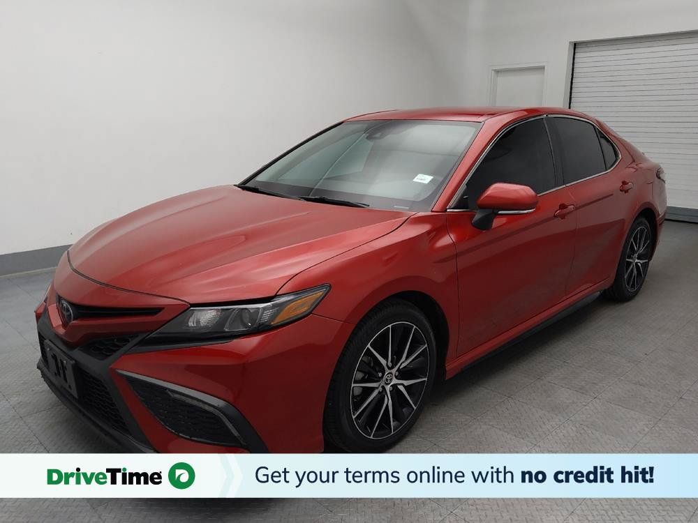Used 2023 Toyota Camry SE FWD image 1