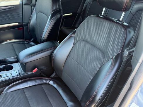 Used 2024 Ford Escape ST-Line Select AWD/4WD image 31