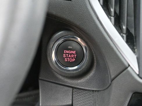 Used 2020 Subaru Forester Premium AWD/4WD image 25