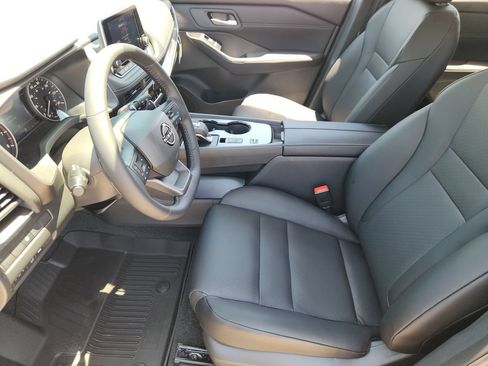 New 2026 Nissan Rogue Dark Armor FWD image 9