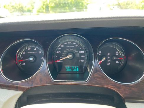 Used 2011 Ford Taurus SEL w/ 202A Rapid Spec Order Code FWD image 15