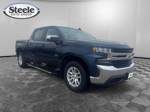 Used 2019 Chevrolet Silverado 1500 LT w/ Texas Edition image 7