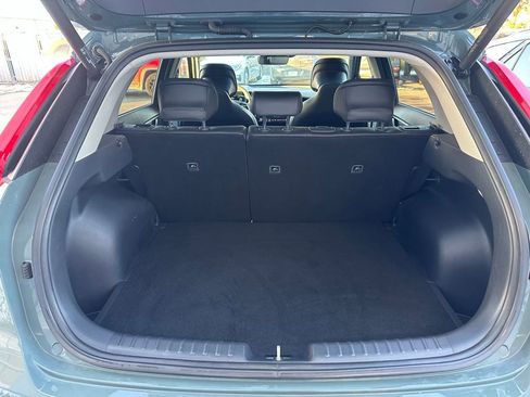 Used 2023 Kia Niro SX Touring image 33