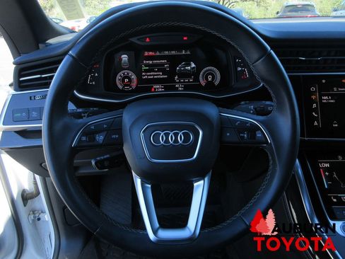 Used 2022 Audi Q8 Premium Plus AWD/4WD image 15