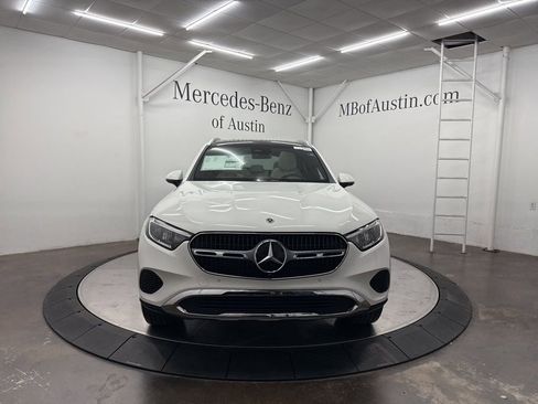 New 2026 Mercedes-Benz GLC 300 4MATIC image 2