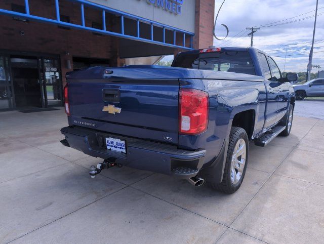 Used 2017 Chevrolet Silverado 1500 LTZ Z71 w/ LTZ Plus Package AWD/4WD image 9