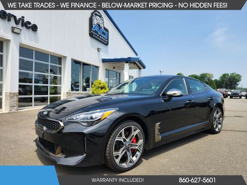Used 2019 Kia Stinger GT image 1