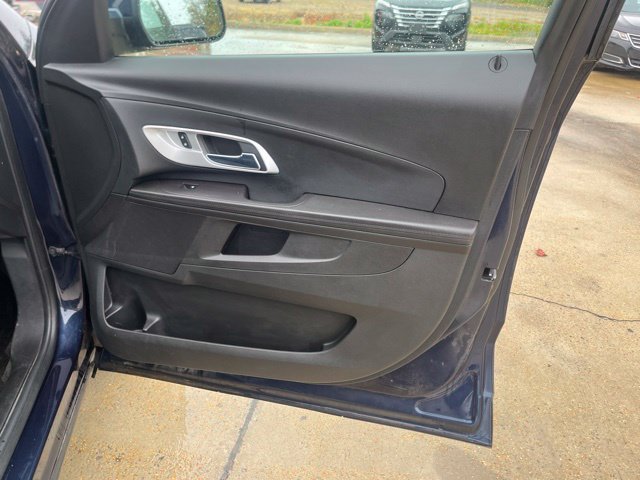 Used 2017 Chevrolet Equinox LT w/ Convenience Package FWD image 17