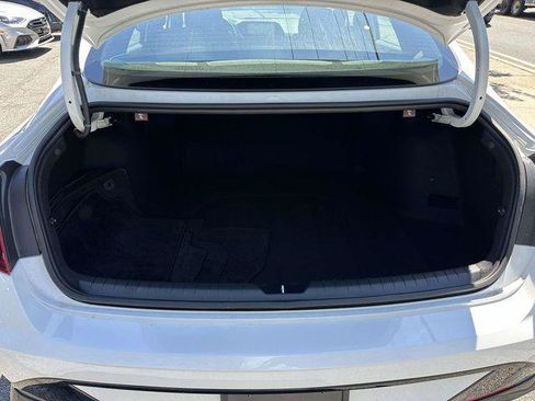 Used 2023 Hyundai Sonata SEL Plus w/ Preferred Accessory Package FWD image 12