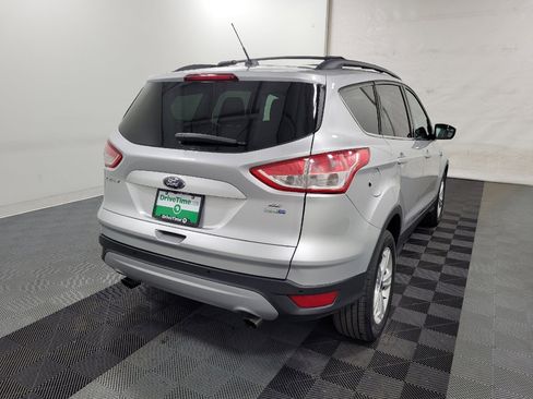 Used 2014 Ford Escape SE w/ Equipment Group 201A AWD/4WD image 9