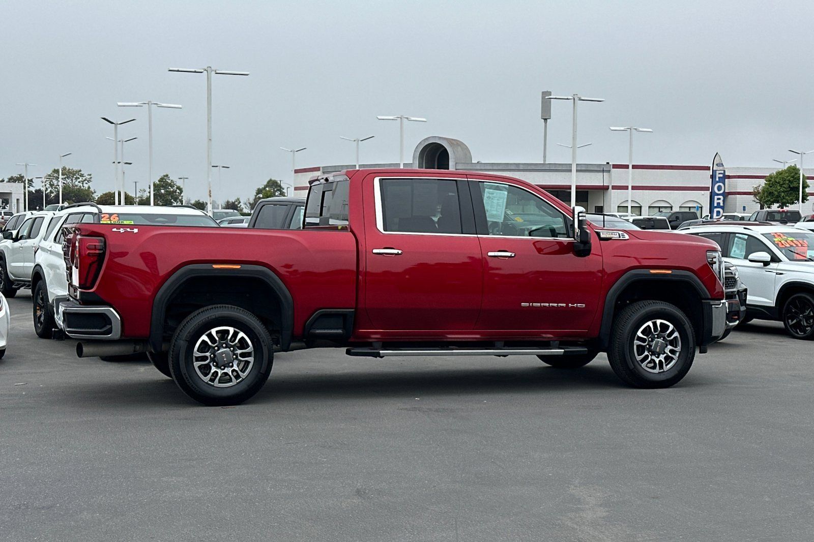 Used 2025 GMC Sierra 2500 SLT w/ SLT Premium Package AWD/4WD image 3