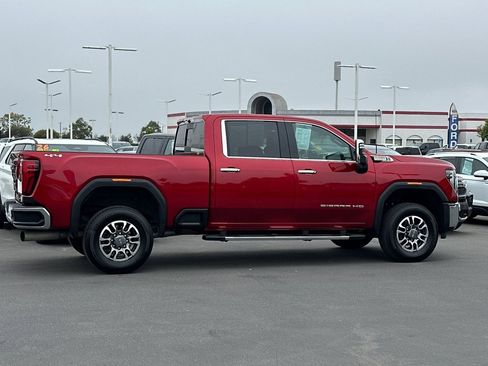 Used 2025 GMC Sierra 2500 SLT w/ SLT Premium Package AWD/4WD image 3