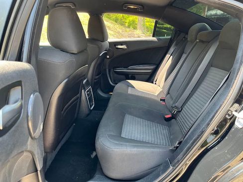 Used 2021 Dodge Charger R/T RWD image 40