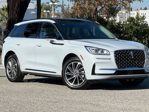 Certified 2025 Lincoln Corsair Grand Touring w/ Equipment Group 301A image 2