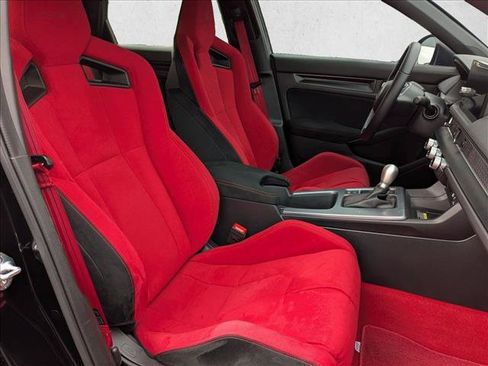 Used 2025 Honda Civic Type R image 17
