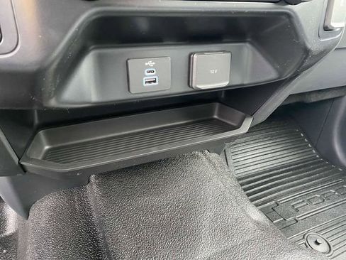 New 2026 Ford F550 4x4 Supercab Super Duty image 17