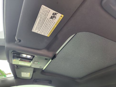 Used 2022 Volkswagen GTI SE image 28