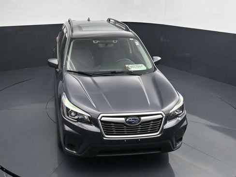 Used 2020 Subaru Forester Premium AWD/4WD image 10