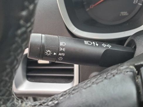 Used 2017 Chevrolet Equinox LT w/ Convenience Package image 22