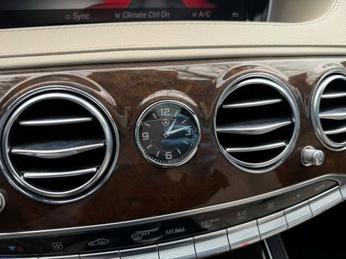 Used 2015 Mercedes-Benz S 550 Sedan image 26