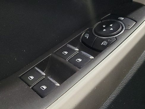 Used 2024 Ford Explorer XLT w/ Equipment Group 202A image 27