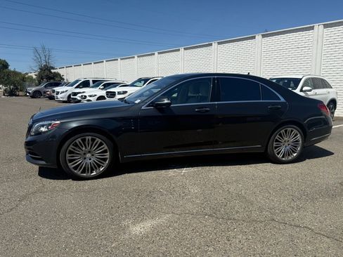 Used 2015 Mercedes-Benz S 550 Sedan image 2