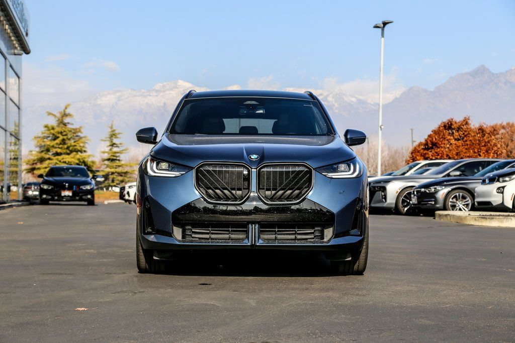 Used 2026 BMW X3 xDrive30i w/ Premium Package AWD/4WD image 8