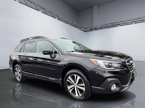 Used 2019 Subaru Outback 2.5i Limited image 9