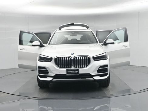 Used 2023 BMW X5 sDrive40i image 41