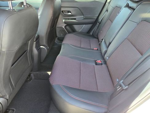 Certified 2025 Nissan Kicks SR FWD image 12