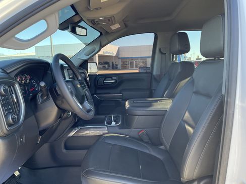 Used 2022 Chevrolet Silverado 1500 LTZ image 34