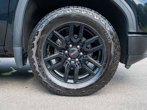 Used 2019 GMC Sierra 1500 Elevation w/ Elevation Value Package AWD/4WD image 9