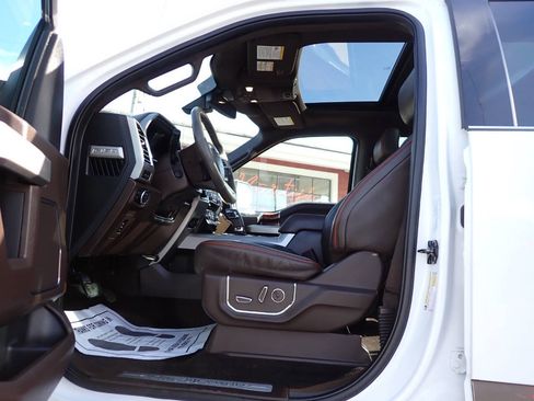 Used 2015 Ford F150 King Ranch w/ Equipment Group 601A Luxury AWD/4WD image 7