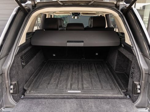 Used 2021 Land Rover Range Rover Westminster Edition image 32