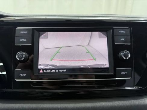 Used 2022 Volkswagen Taos S FWD image 29