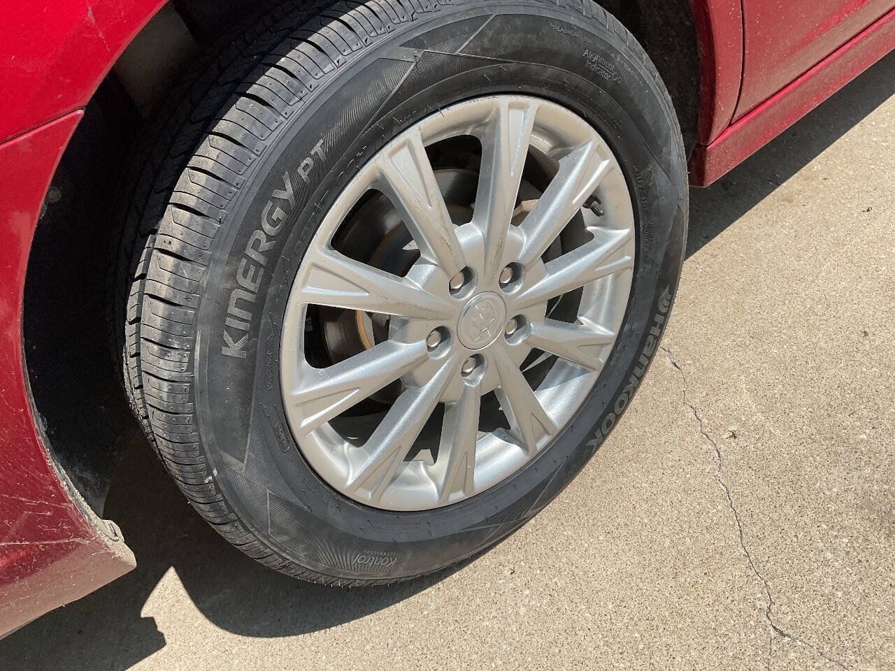 Used 2011 Buick Lucerne CXL FWD image 10
