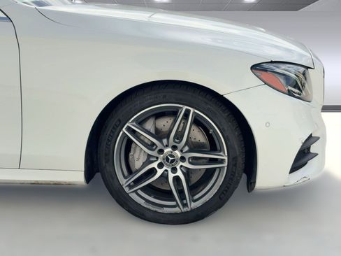 Used 2018 Mercedes-Benz E 300 E 300 image 12