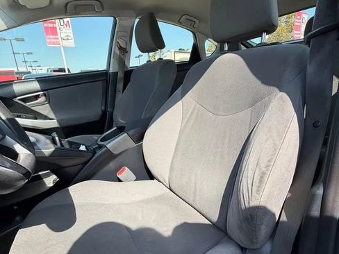 Used 2015 Toyota Prius Two image 8