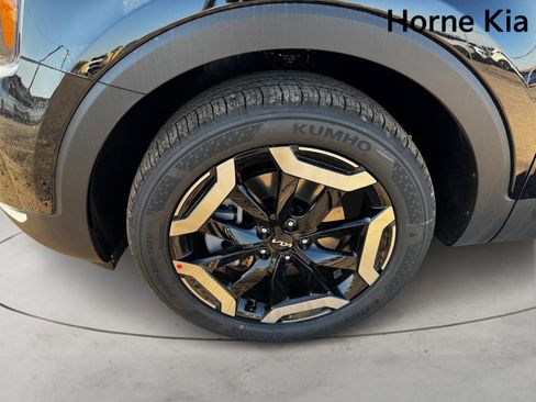 New 2025 Kia Telluride S image 6