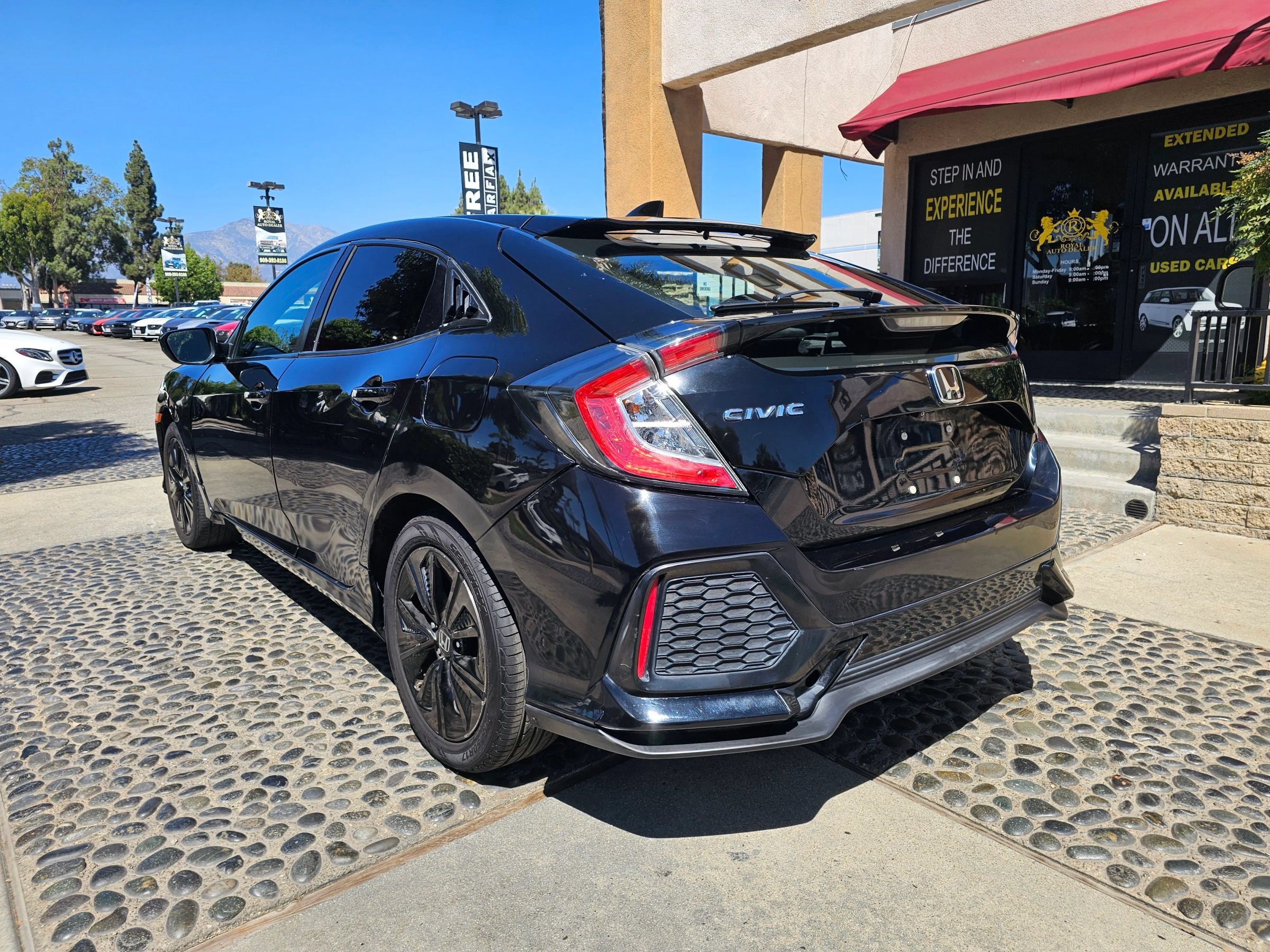 Used 2019 Honda Civic EX image 7