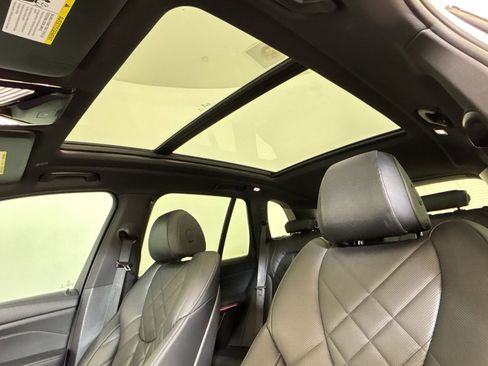 Certified 2024 BMW X5 xDrive40i w/ M Sport Package image 11