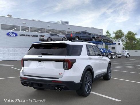 New 2026 Ford Explorer ST RWD image 8