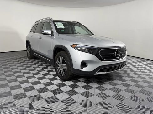 Used 2023 Mercedes-Benz EQB 300 4MATIC image 1
