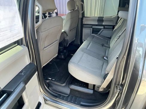 Used 2017 Ford F250 XLT AWD/4WD image 6