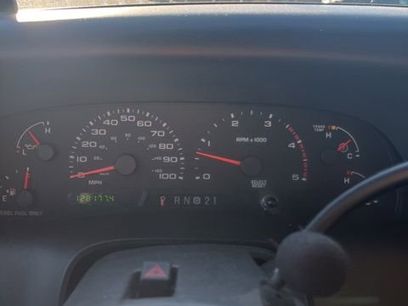 Used 2002 Ford F250 Lariat